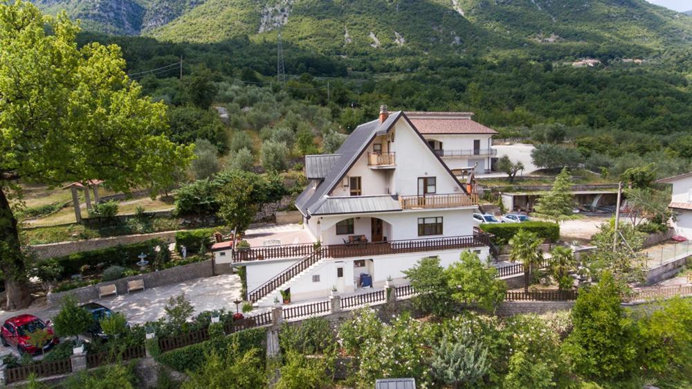Villa Attilio Balsorano Vecchio ภายนอก รูปภาพ